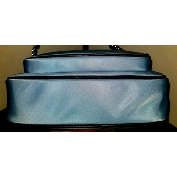 Michael Kors Leila Large Nylon Camera Bag NWOT 💙 - Picture 7 of 10